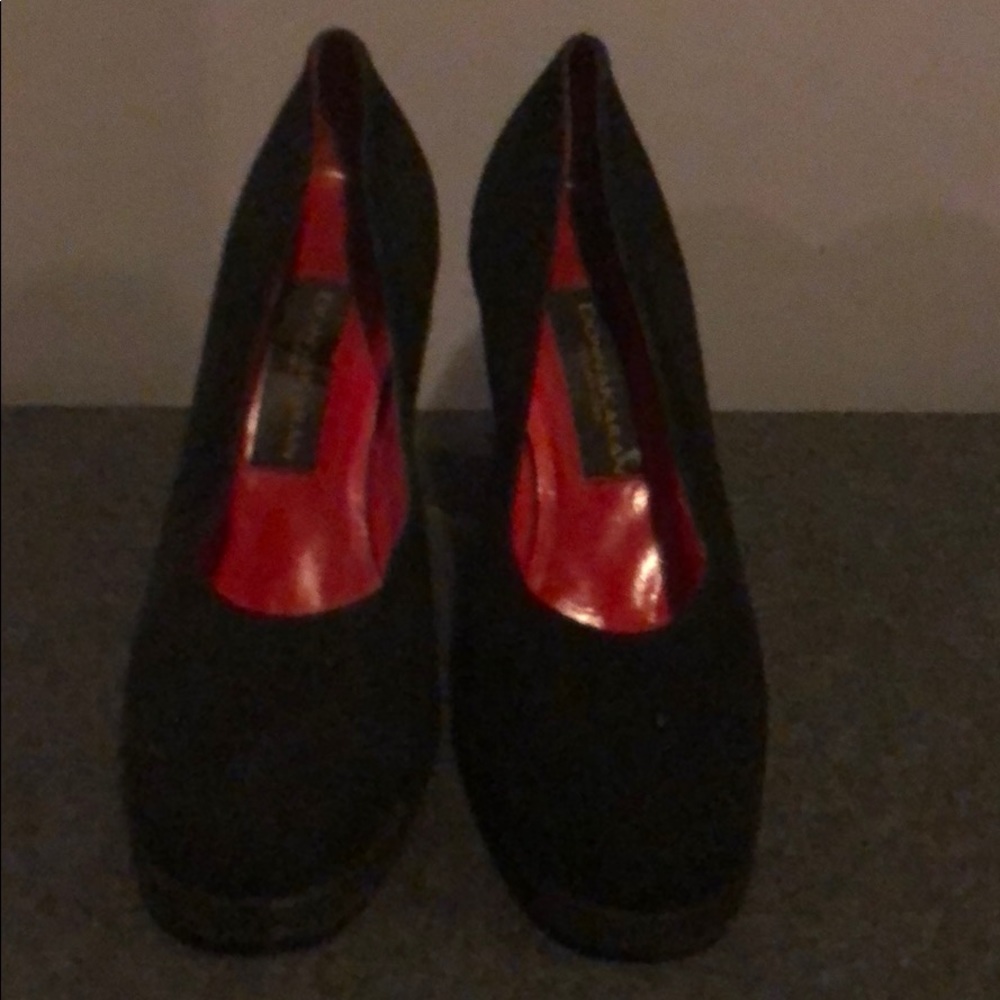 Black Donna Karan suede pumps